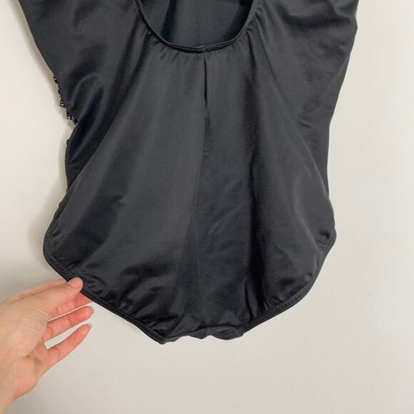 Miraclesuit Temptation Underwire One-Piece Swimsuit Size 12 Womens Black - Picture 6 of 16